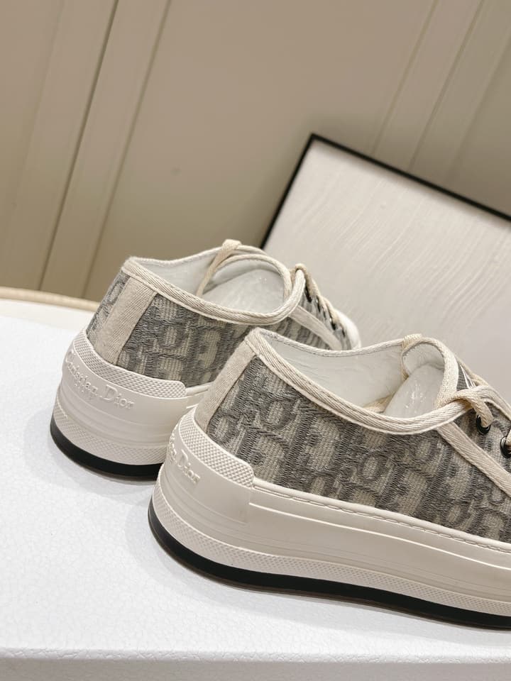 Dior Walk'n'Dior Oblique Embroidered Platform Sneakers in Dark Oblique