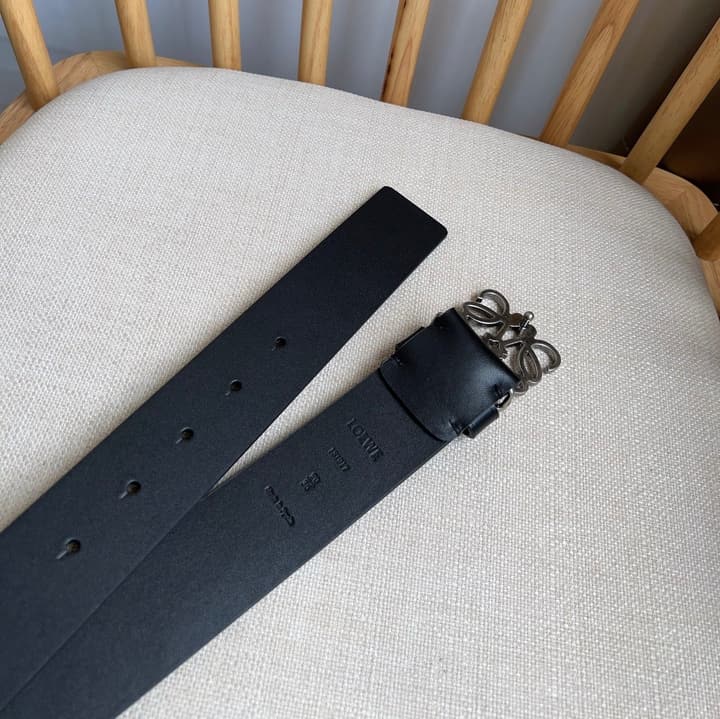 Loewe Narrow Leather Belt with Anagram Padlock Buckle in Black Leather With Silver Buckle