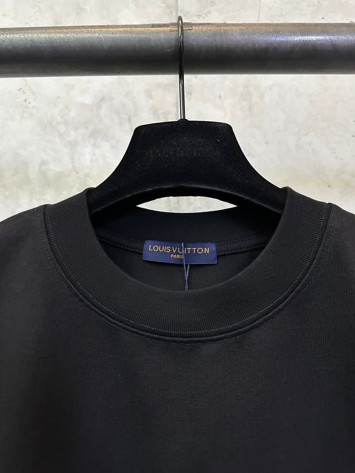 Louis Vuitton Pearl Logo Crewneck T-Shirt – 25SS in Black
