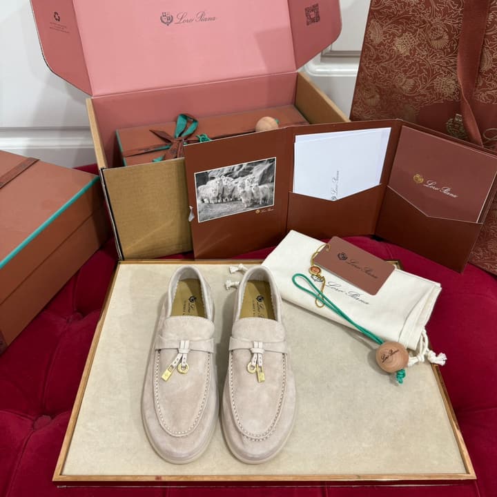Loro Piana Summer Charms Walk Kids Moccasin Loafers – Kids Collection in Cream