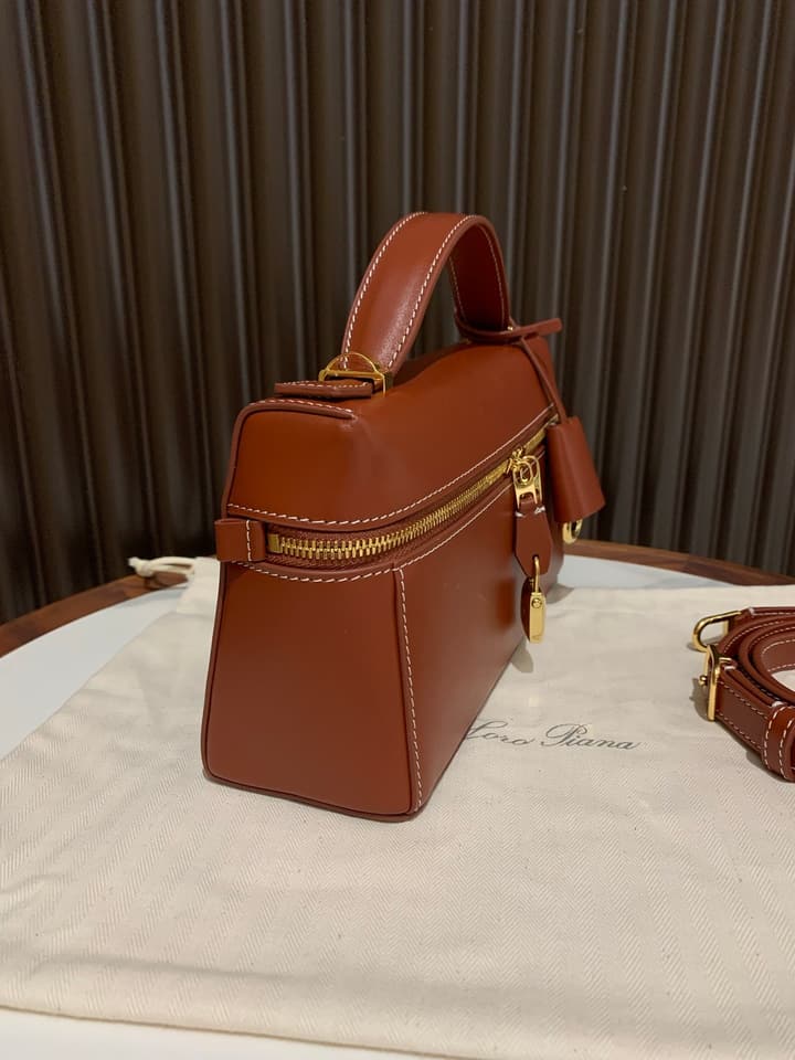 Loro Piana Extra Bag L23 Handbag