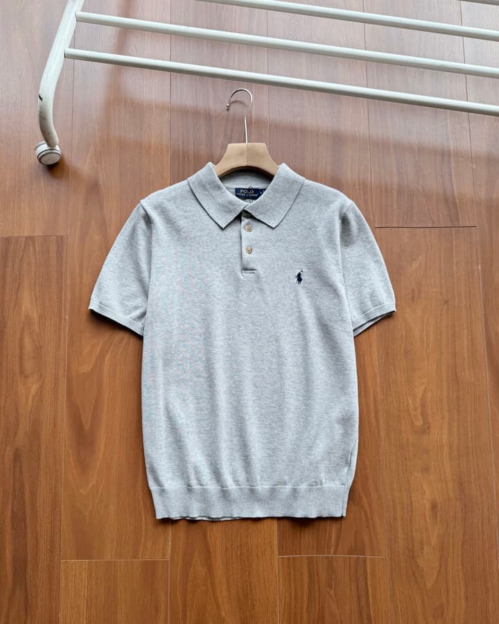 Ralph Lauren Short-Sleeve Knit Polo Shirt – Summer Collection in Grey