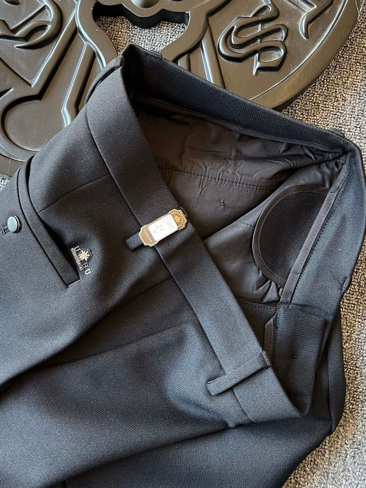 Dior Textured Cotton Casual Trousers in Classic Black