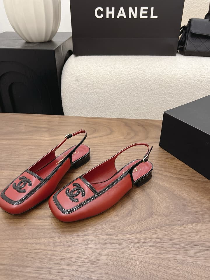 Chanel Leather Flats – 2026