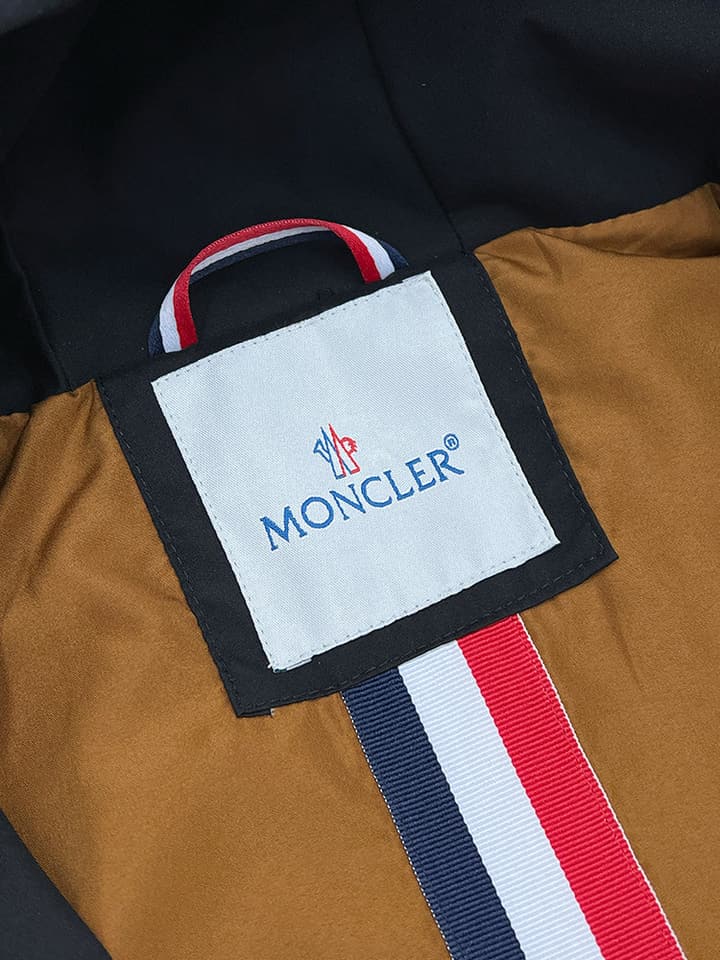 Moncler Men's Business Light Luxury Jacket – 25SS in Black