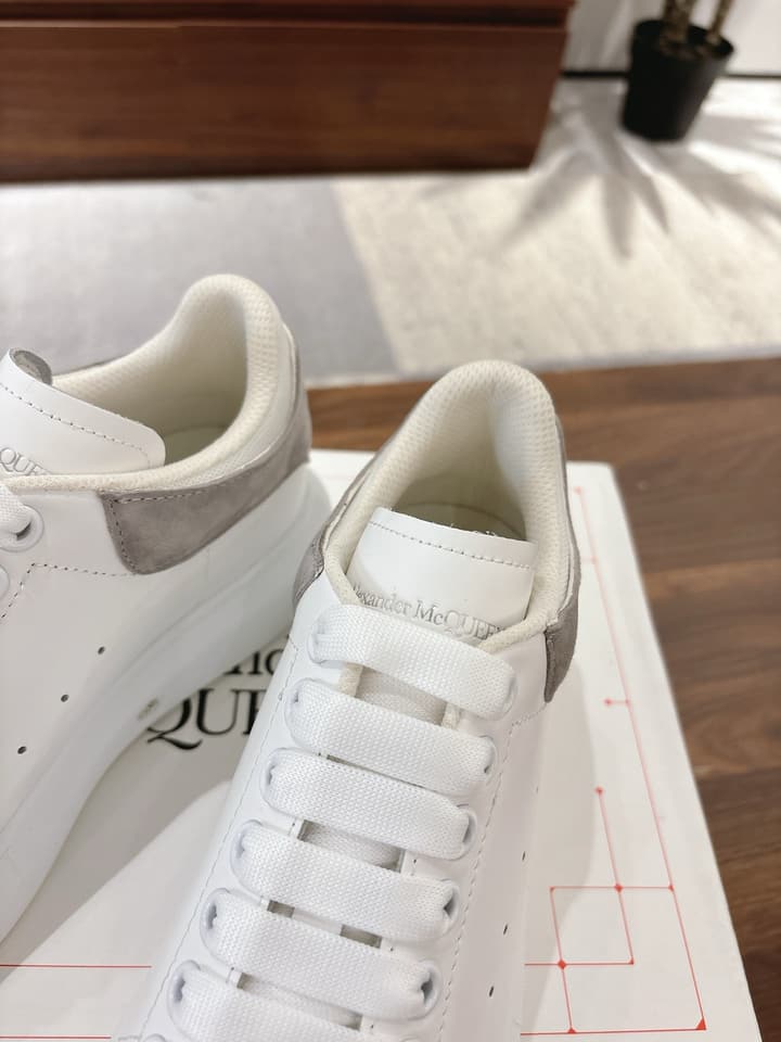 Alexander McQueen 2025SS Double-Layer Tail Sneakers