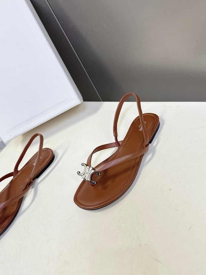 Celine Triomphe Metal Buckle Thong Sandals – Spring/Summer Collection – 2026SS in Black