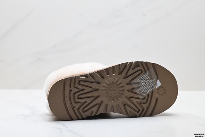 UGG Dakota Slip-On Snow Boots in Chestnut Suede
