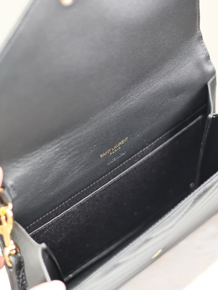 Saint Laurent LE CASSANDRE Lambskin Clutch Bag in Black