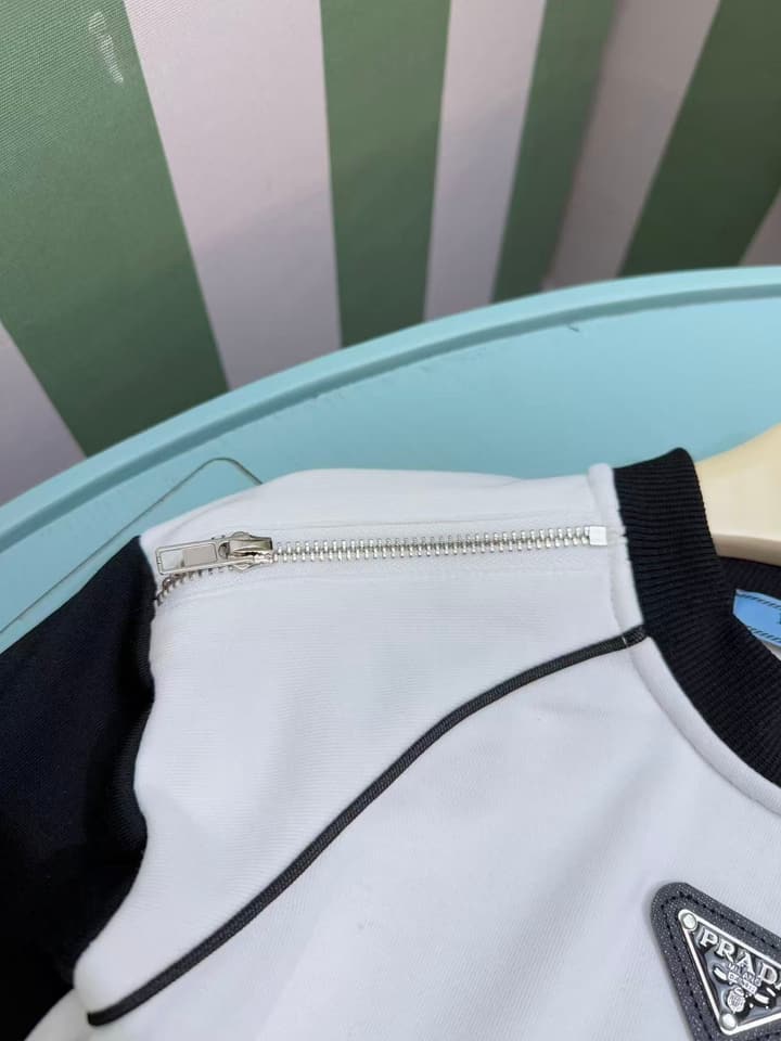 Prada Kids Boys Sweatshirt Tracksuit Set – 2025SS – Kids Collection in Black Body White Sleeves