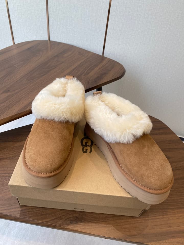 UGG Tazzler Sheep Wool Slippers – Autumn/Winter Collection in Black Suede