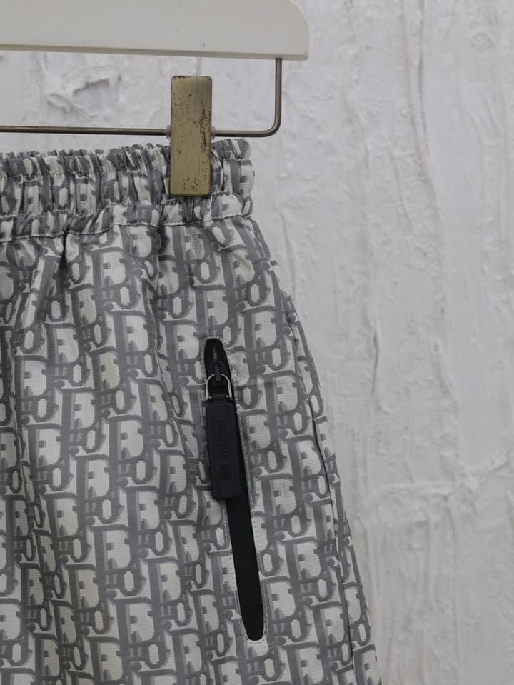 Dior Gold Taffeta Jacquard Oblique Shorts – 2025 in Navy Blue