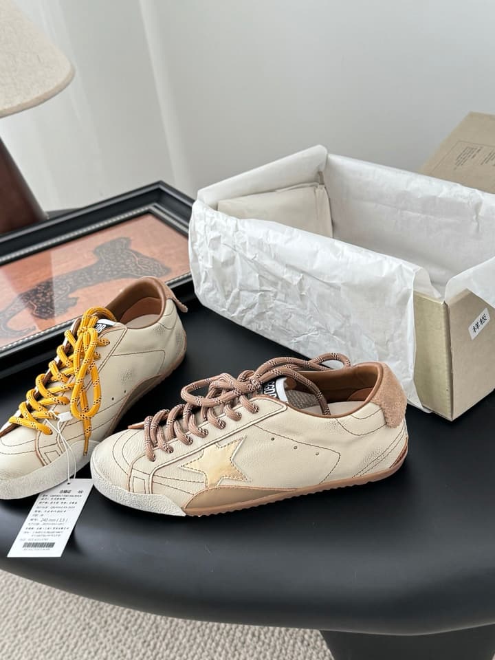 Golden Goose Graffiti Sneakers – 2024 Collection