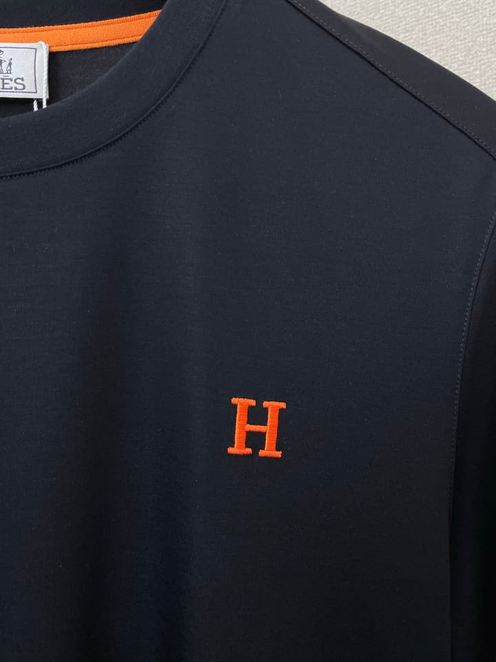 Hermès Men's Casual Short-Sleeve T-Shirt in Black