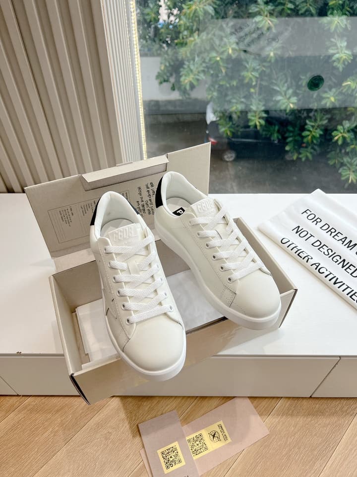 Golden Goose Space Distressed Sneakers – 2024 Collection in White 1