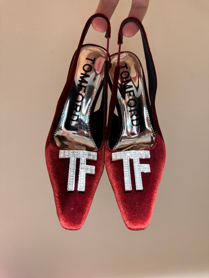 TOM FORD Padlock Velvet Crystal Heeled Sandals – Spring/Summer Collection – 24SS in Black Patent