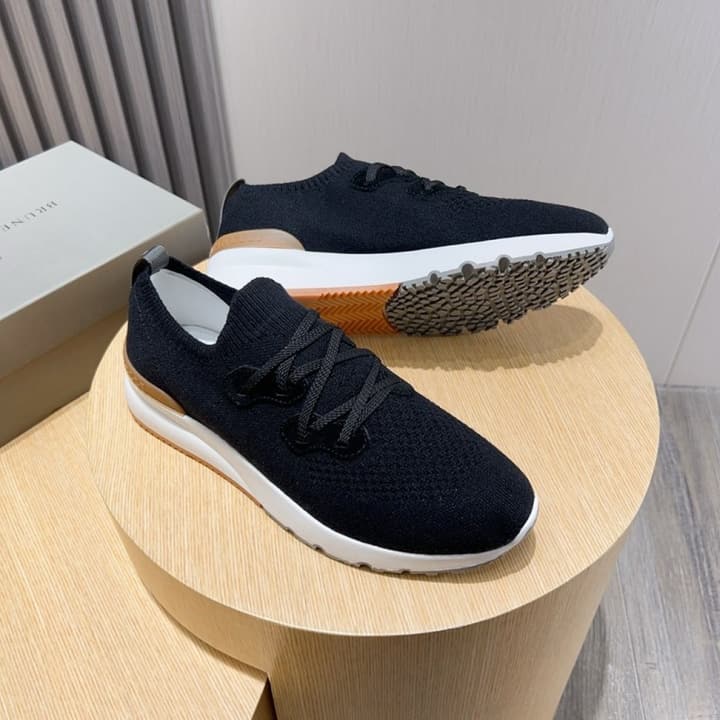 Brunello Cucinelli Men's Flyknit Sneakers – New Collection in Black Smooth