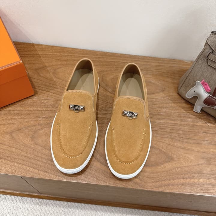 Hermès Classic Unisex Sandals – SS25 New Arrival in Beige