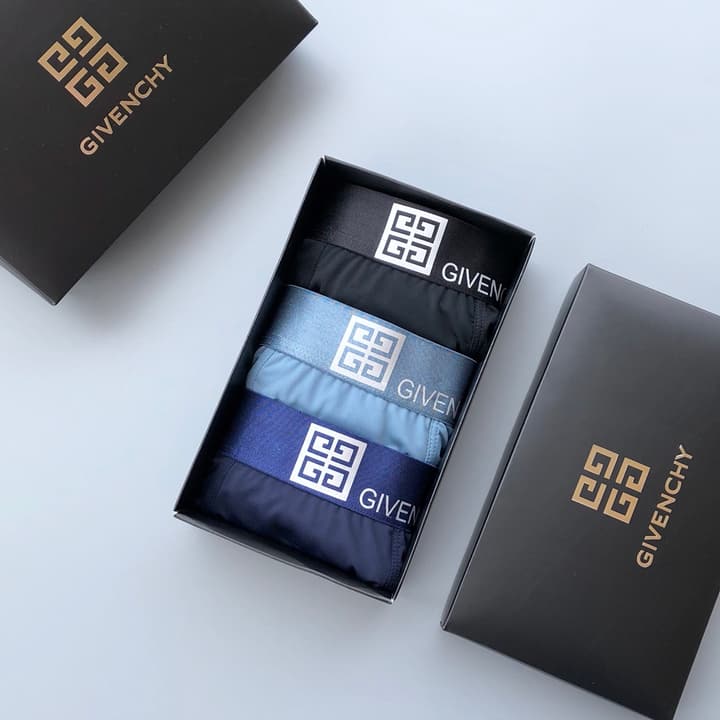 Givenchy Seamless Ice Silk Men's Underwear – Box of 3