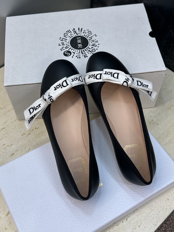 Dior J'Adior Bow Ballet Flats – 2026 Early Spring Collection