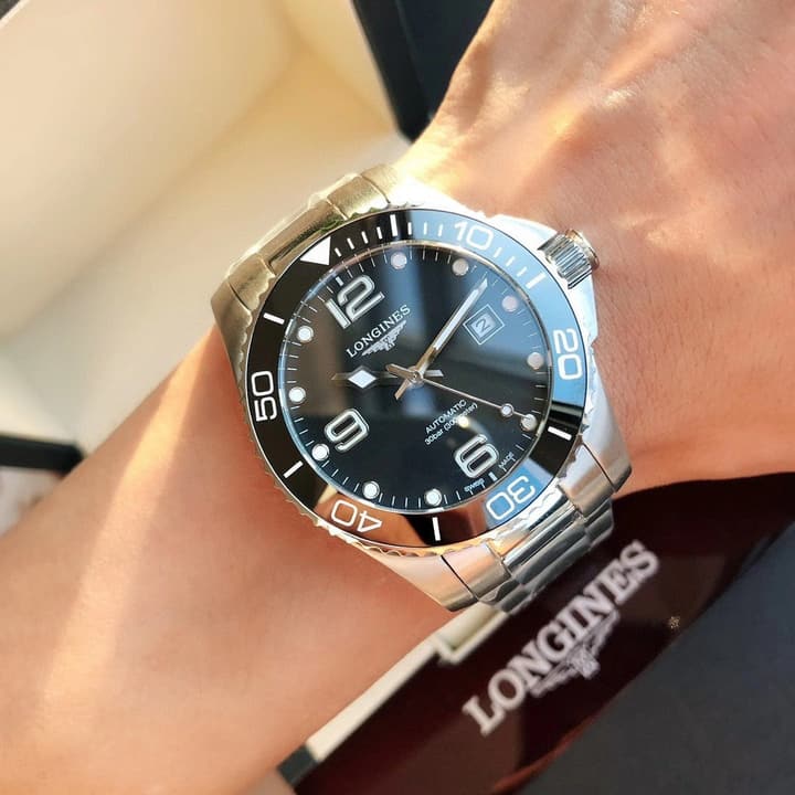 Longines Conquest Automatic Men's Watch 41mm in Black Dial With Black Rubber Strap