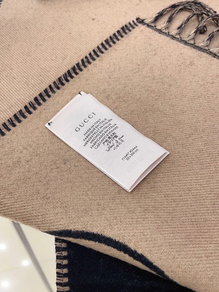 Gucci Jacquard Double-Sided Scarf – Autumn/Winter Collection