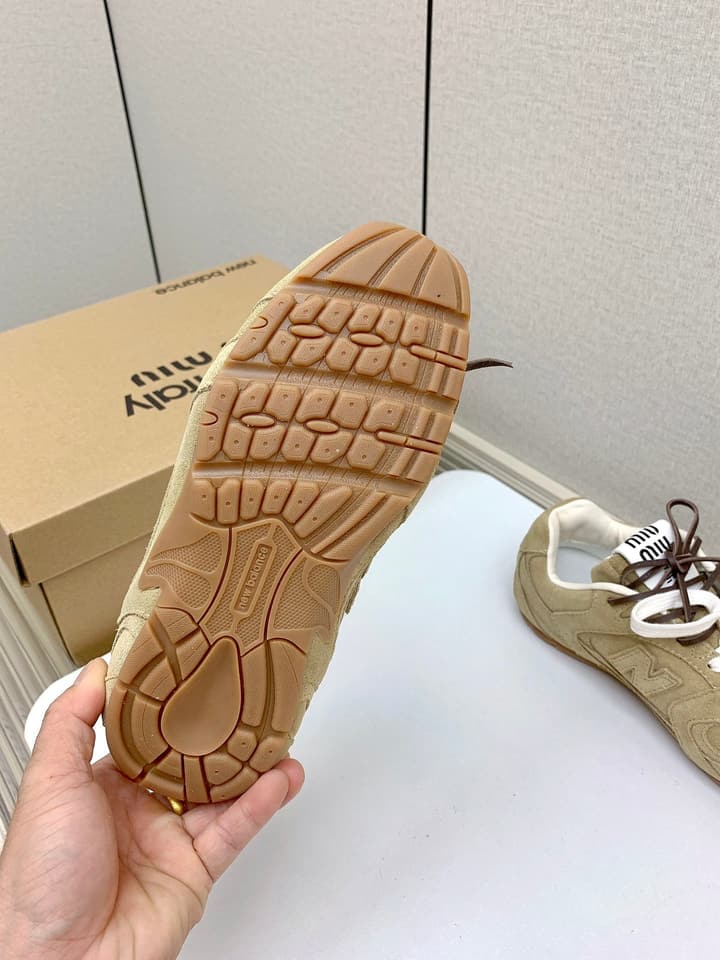 Miu Miu x New Balance Collaboration Runway Sneakers – 2024 in Distressed Grey