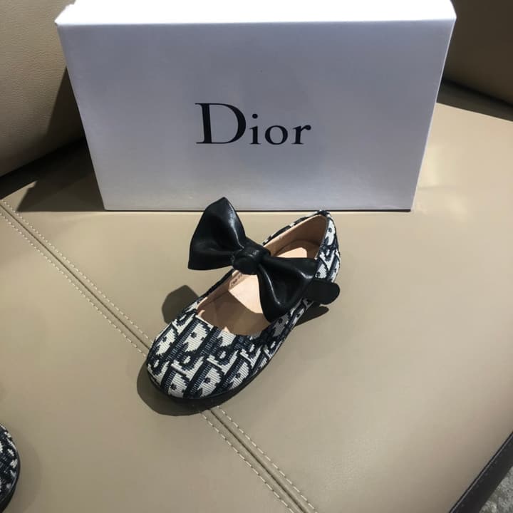 Maison Parisienne Kids Embroidered Ballerina Flats – Kids Collection in Black Patterned With Bow