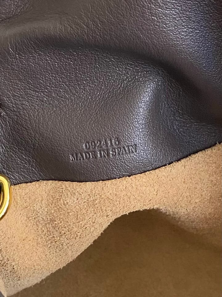 Loewe Flamenco Small Drawstring Bag in Cream