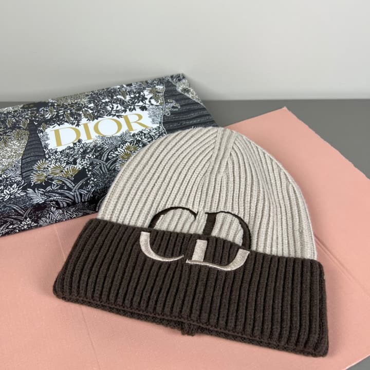 Dior Wool Cashmere Double Layer Beanie in Cream And Dark Brown