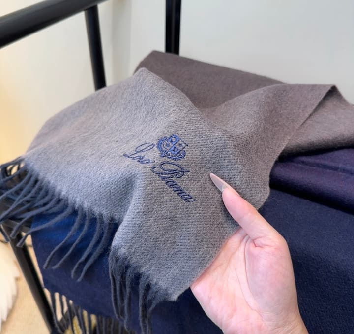 Loro Piana Plaid Wool Scarf in Beige/dusty Blue