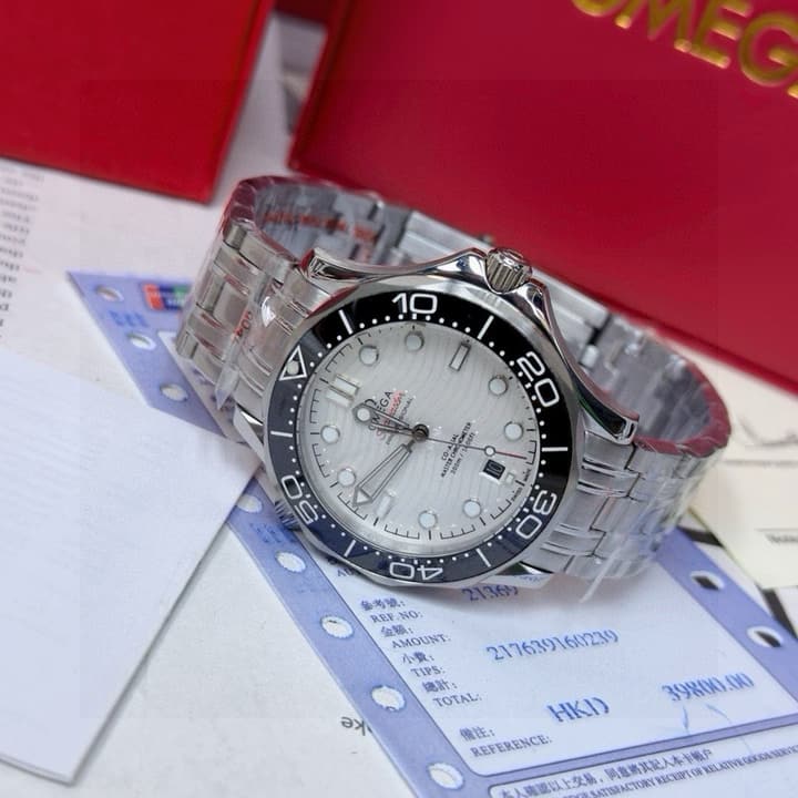 Omega Seamaster Aqua Terra Mechanical Watch in Black Dial With Red Accents Variant 1