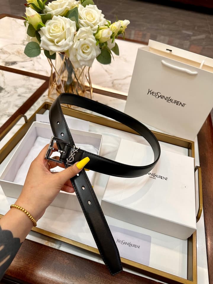 Saint Laurent Classic Leather Belt – 3.0cm