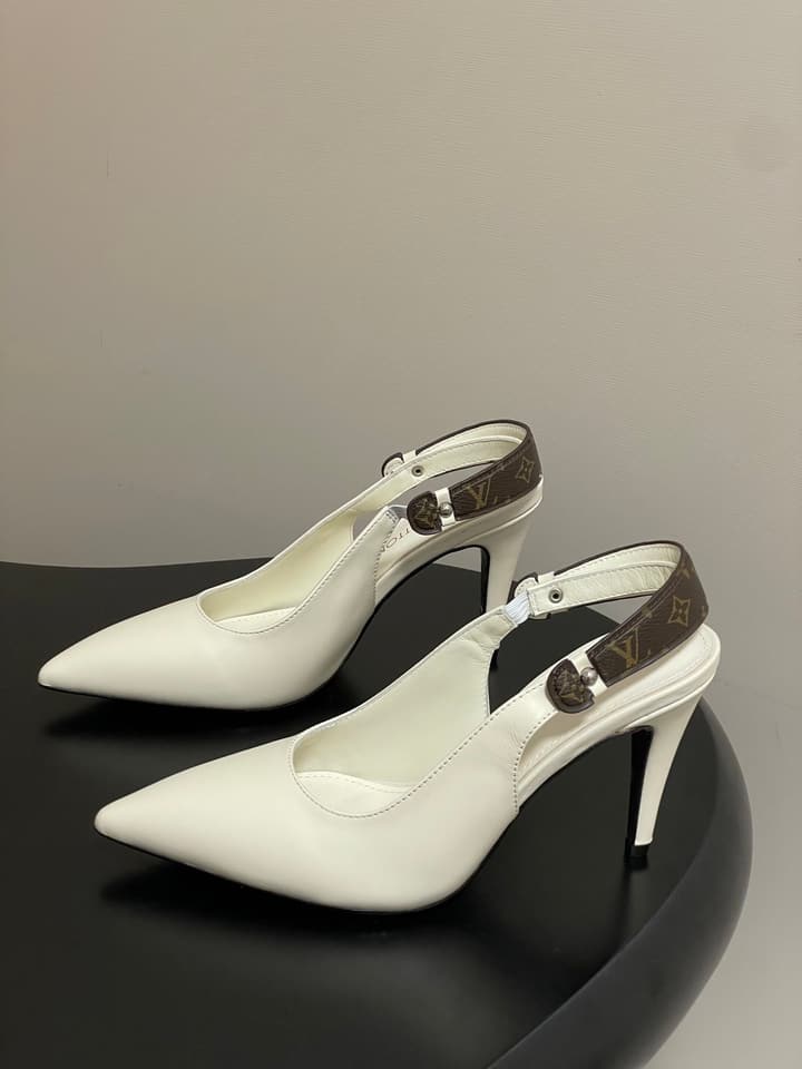 Louis Vuitton Legacy Slingback Pumps – 25SS in Light Grey Patent