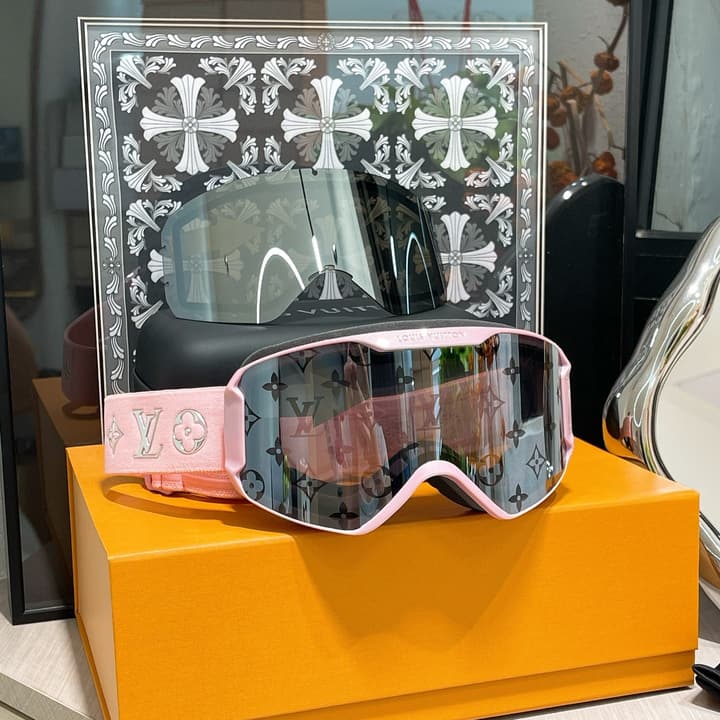 Louis Vuitton Ski Goggles in Black