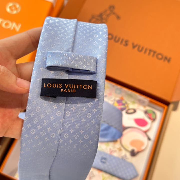 Louis Vuitton Damier Silk Tie in Charcoal Grey