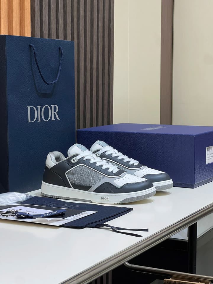 Dior B27 Unisex Sneakers – 2025 Collection in Black And Khaki Oblique