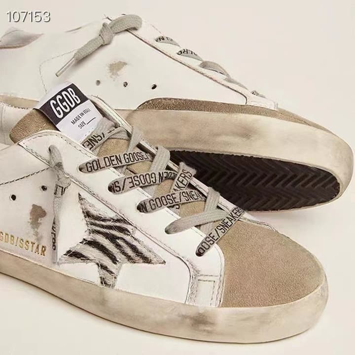 Golden Goose Superstar Graffiti Sneakers – SS22 in Black Star Rose Gold Toe