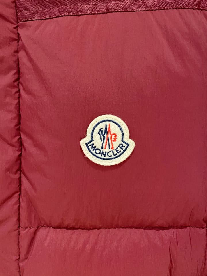 Moncler Designer Puffer Jacket – 2025 Collection in Black Puffer Jacket