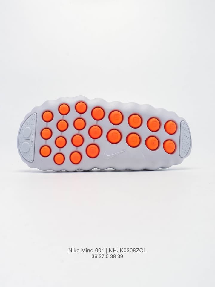 Nike Mind 001 Recovery Mules – 2025 in Light Grey