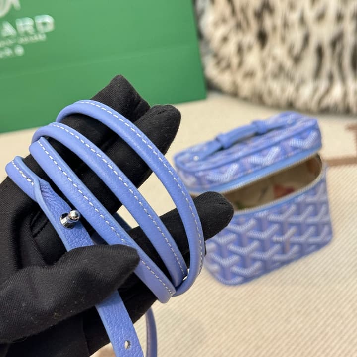 Goyard Muse Vanity Ultra Mini Cosmetic Bag in Blue