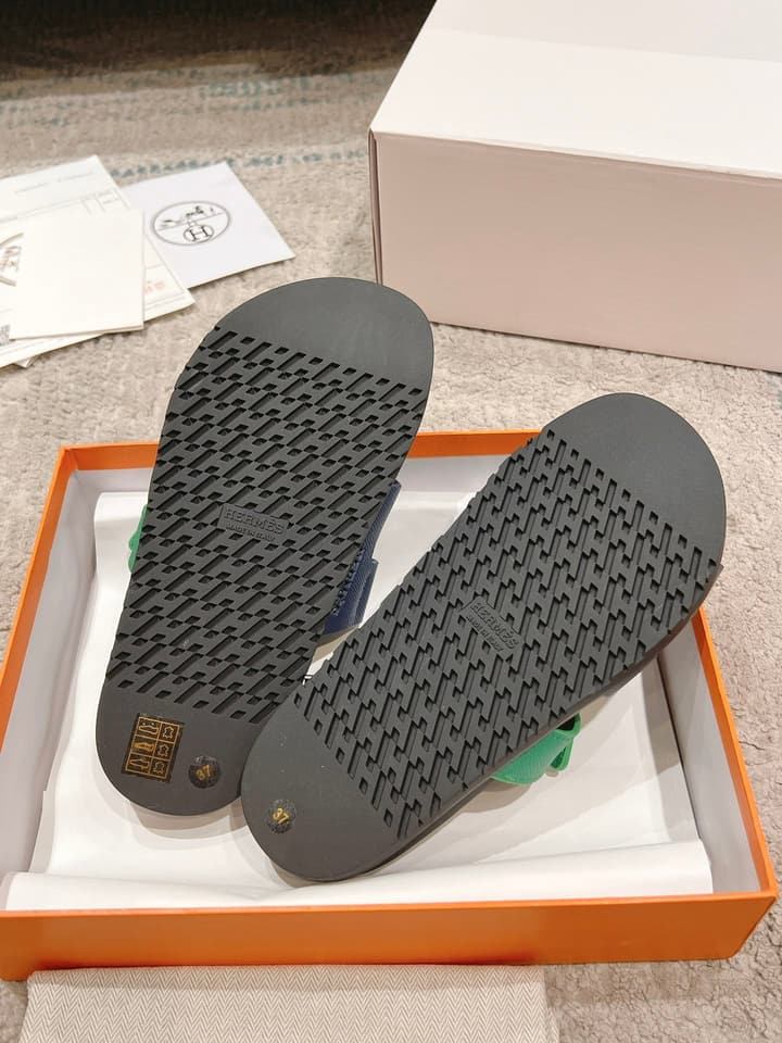 Hermès Chypre Suede Unisex Slides in Black With Dark Blue Strap