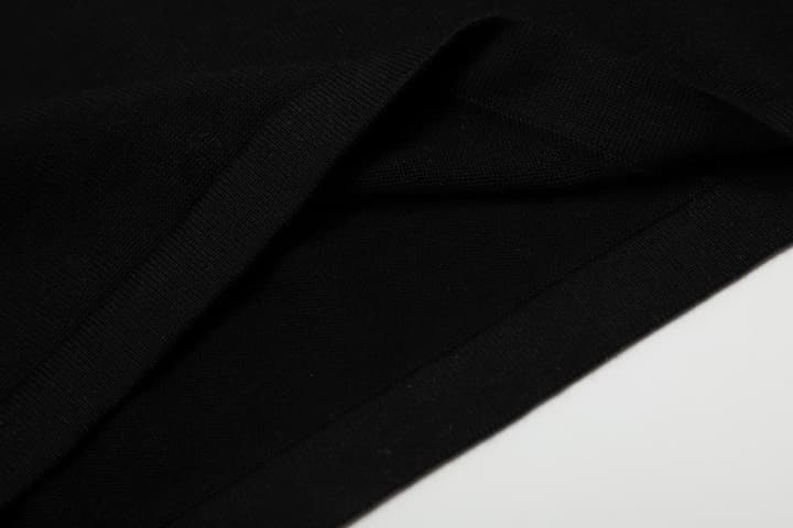 AMI Paris Classic Heart Embroidered Knit Short Sleeve – 2025SS in Black