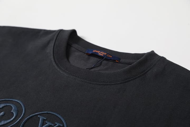 Louis Vuitton Monogram 3D Embroidered T-Shirt – 26SS in Black