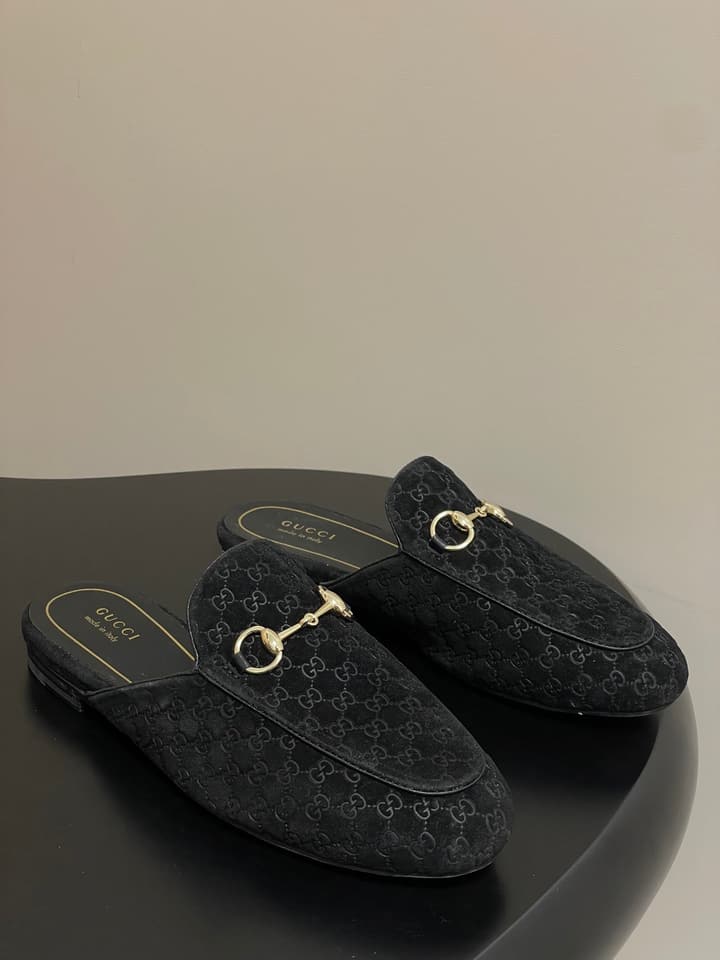 Gucci Princetown Double G Suede Mules – 2025 Fall Collection in Black Suede With Silver Hardware