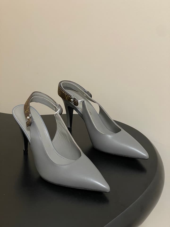 Louis Vuitton Legacy Slingback Pumps – 25SS in Light Grey Patent