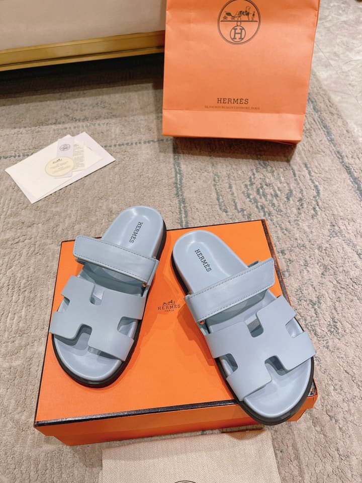 Hermès Chypre Slides – 2023SS Collection in Black And White