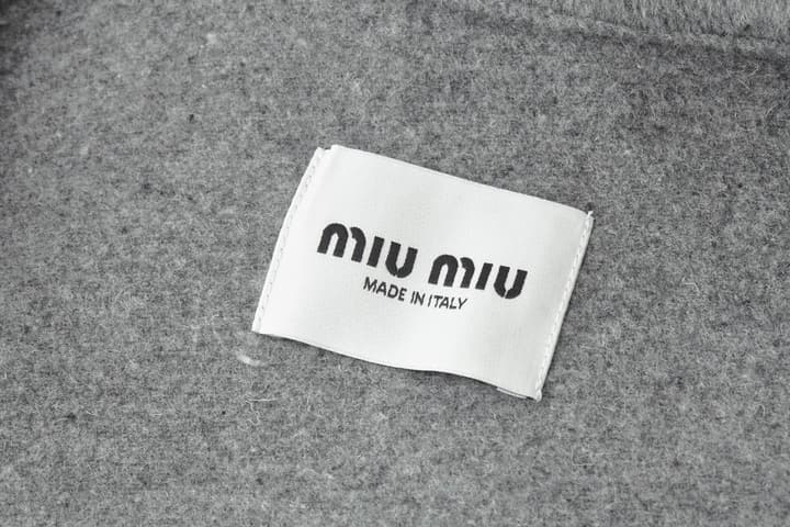 Miu Miu Logo Embroidered Cashmere Zip Jacket