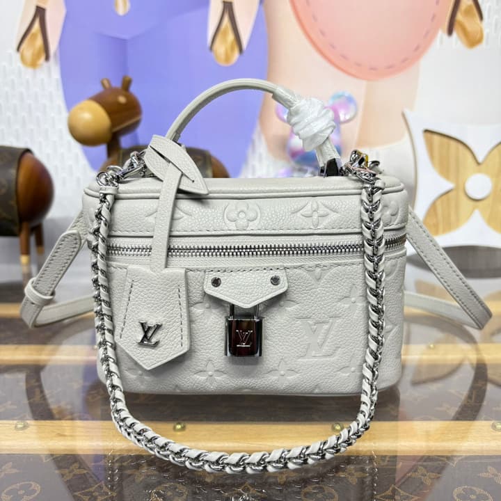 Louis Vuitton Monogram Vanity Chain Pouch Handbag