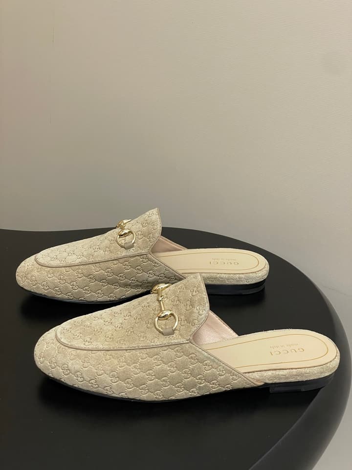 Gucci Princetown Double G Suede Mules – 2025 Fall Collection in Black Suede With Silver Hardware